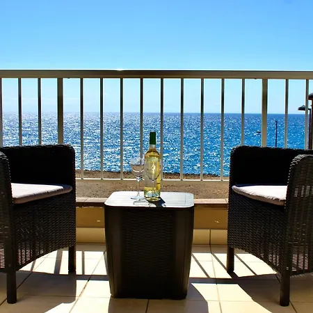 Sunny Ocean View Apartment *